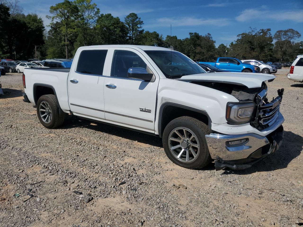 GMC SIERRA C1500 SLT