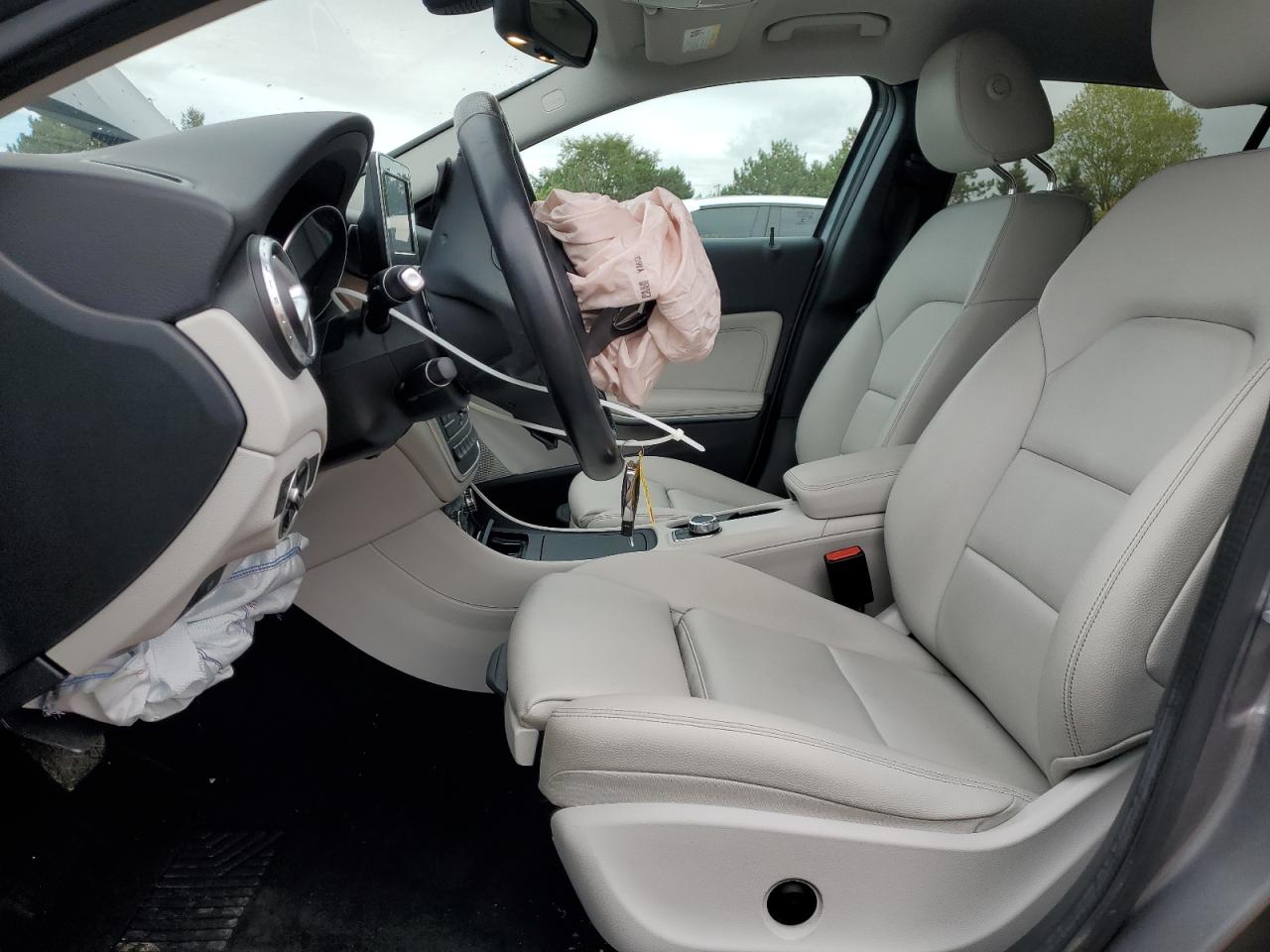 MERCEDES-BENZ GLA-CLASS 250 4MATIC