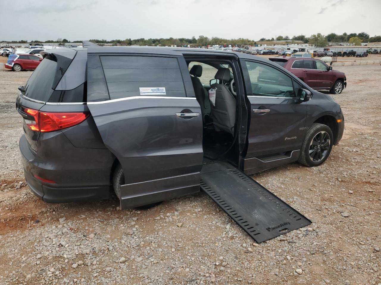 HONDA ODYSSEY ELITE