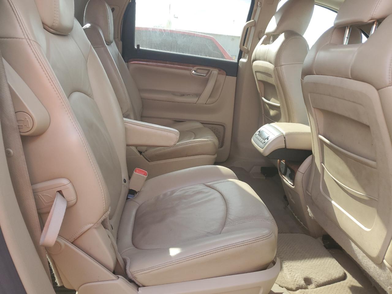 Lot #3284616326 2008 SATURN OUTLOOK XR