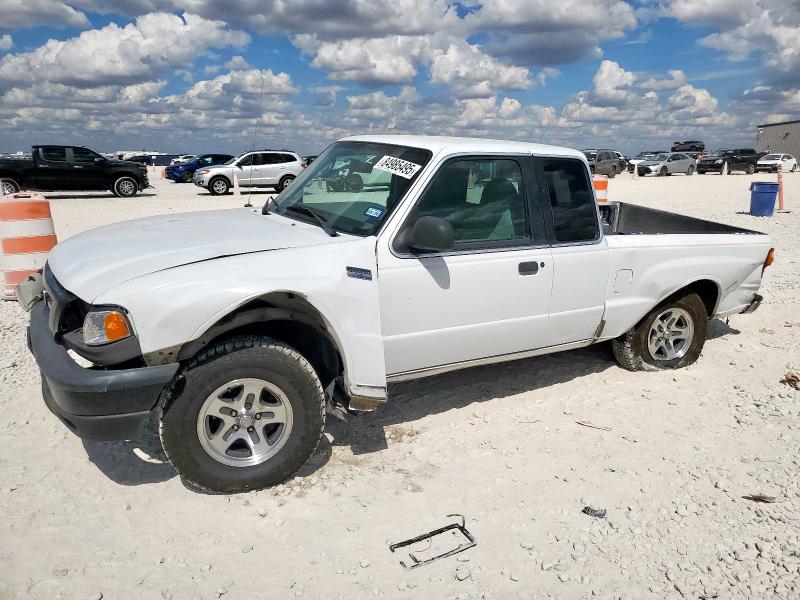 Global Auto Auctions: 2003 MAZDA B3000 CAB