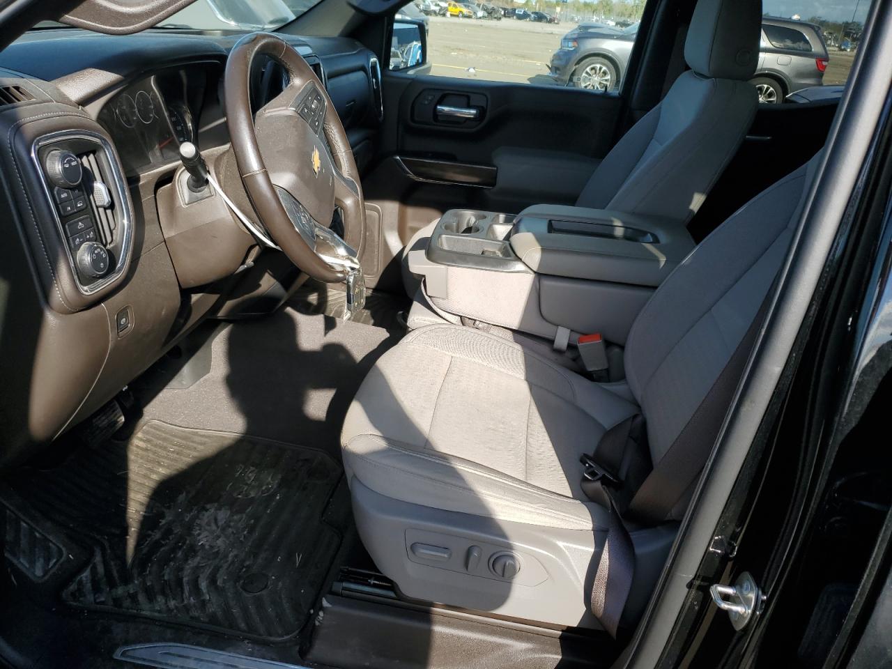 CHEVROLET SILVERADO K1500 LT