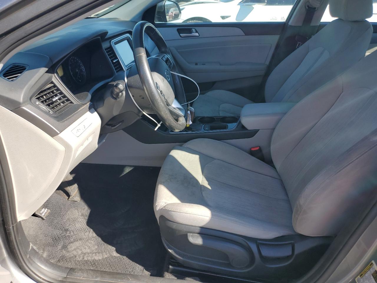 HYUNDAI SONATA HYBRID