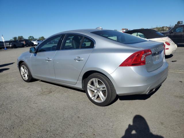 2015 VOLVO S60 PREMIE YV1612TKXF1358753