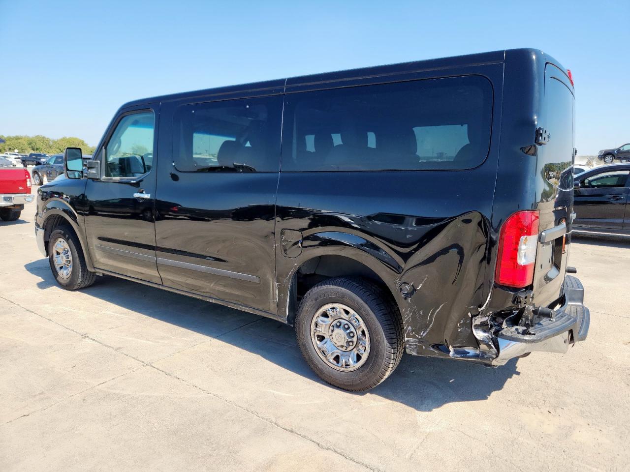 NISSAN NV3500 3500 S