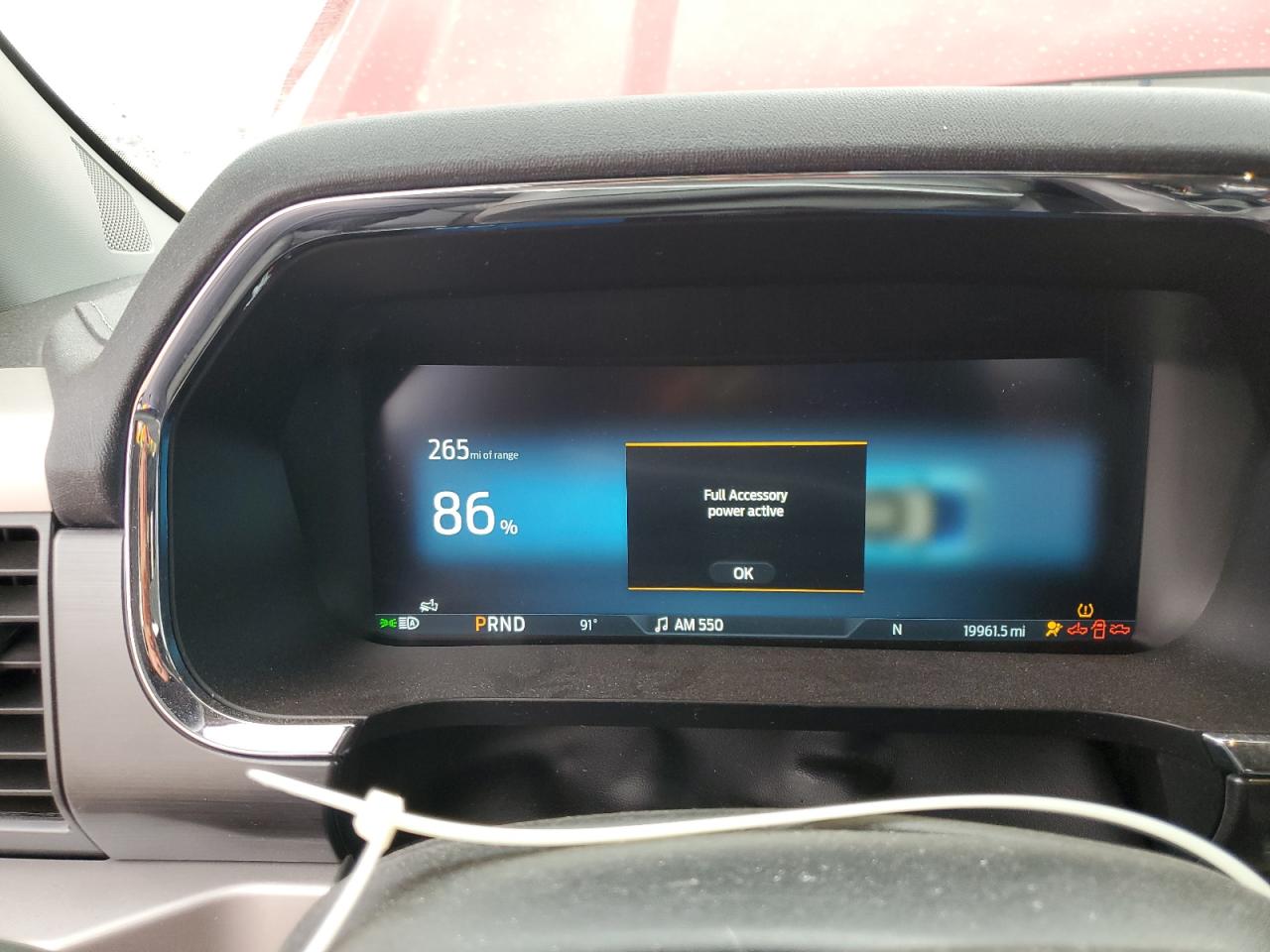 FORD F-150 LIGHTNING PRO