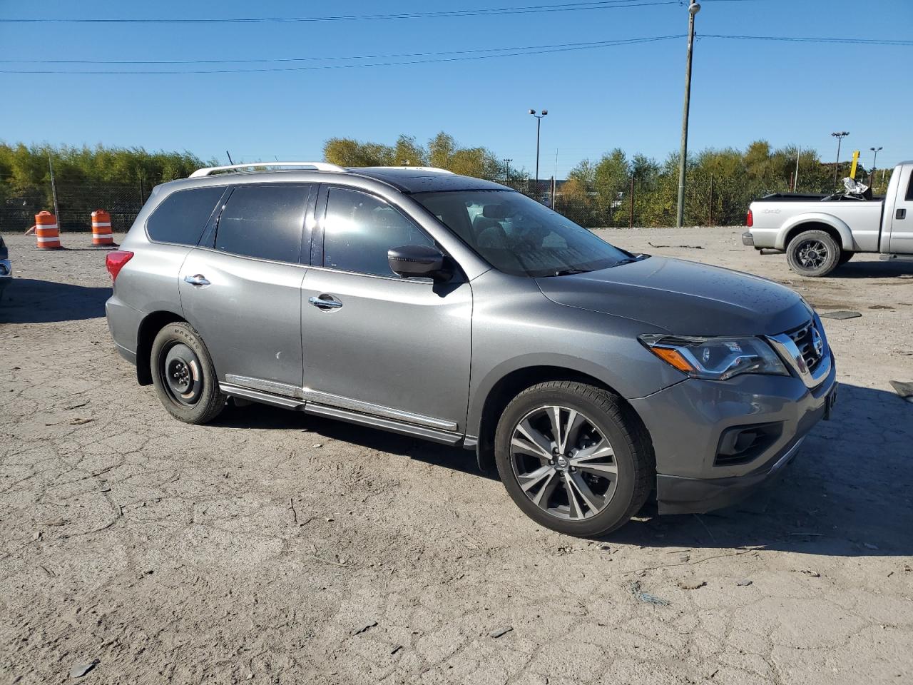 NISSAN PATHFINDER S