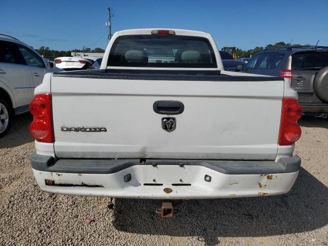2011 DODGE DAKOTA SLT - 1D7RE3GK0BS521038