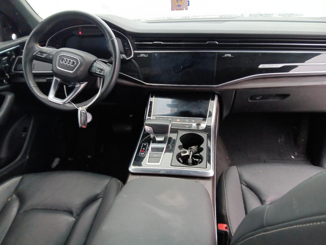 AUDI Q8 PREMIUM PLUS