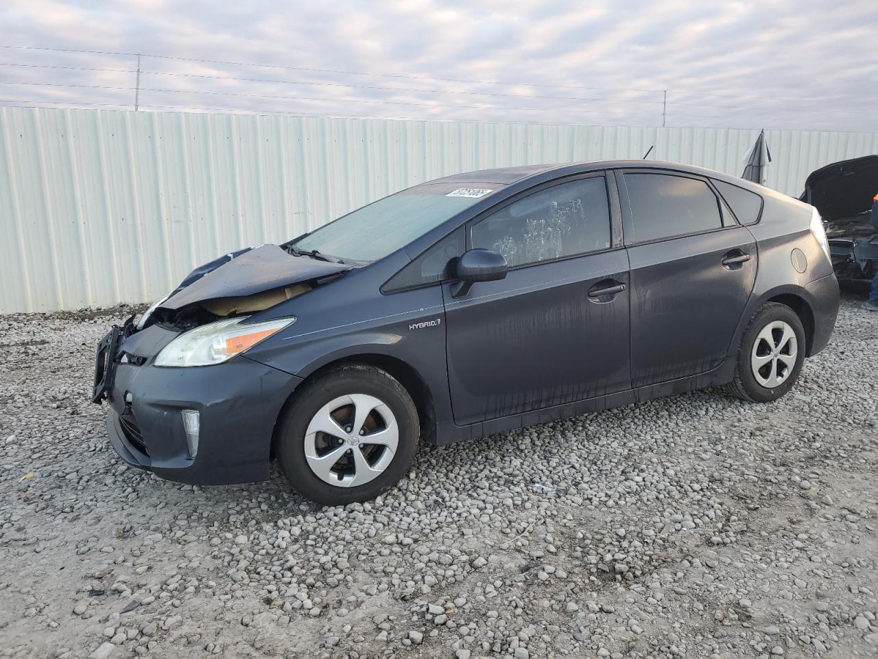TOYOTA PRIUS