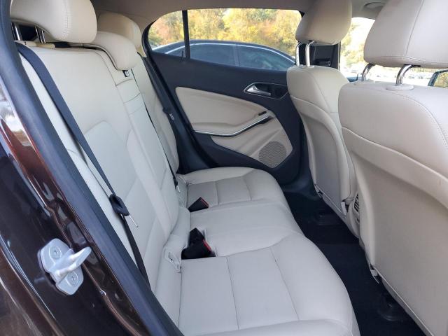 2015 MERCEDES-BENZ GLA 250 4MATIC WDCTG4GB7FJ114484