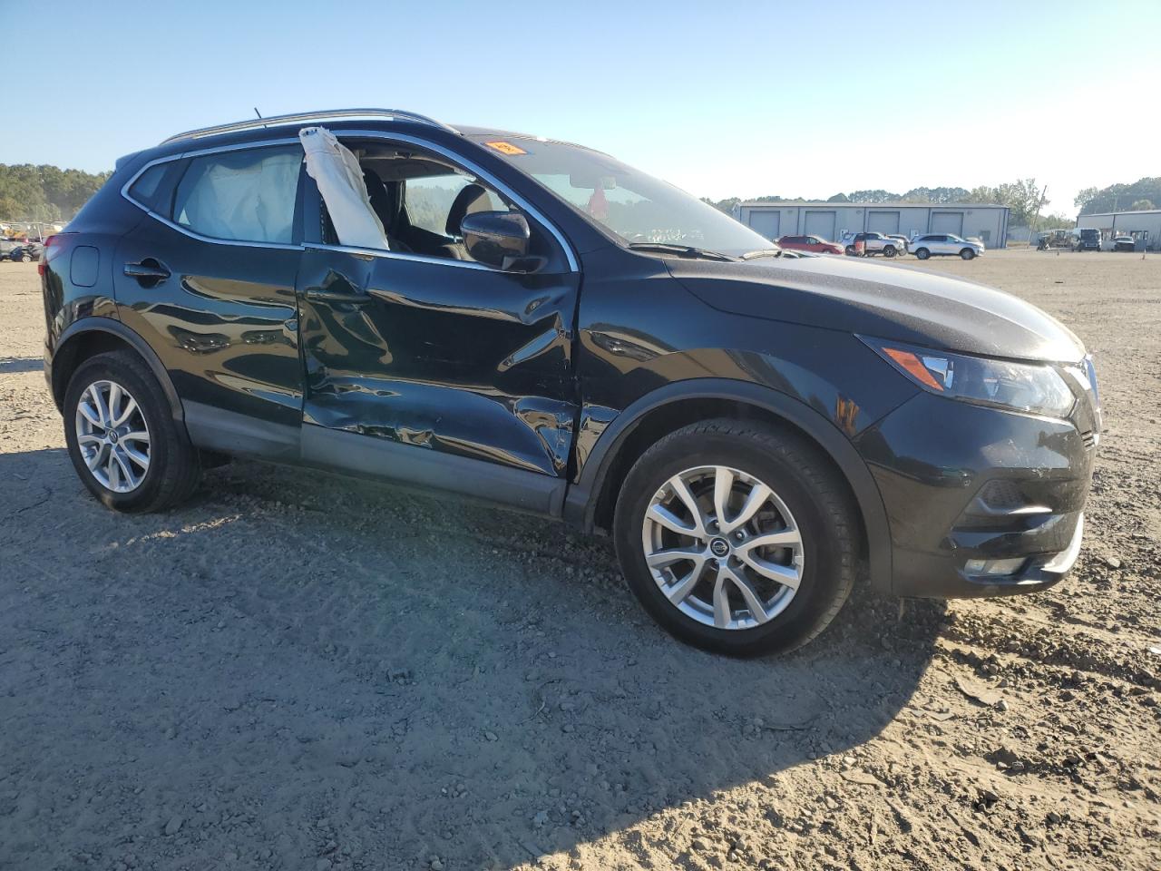 NISSAN ROGUE SPORT S