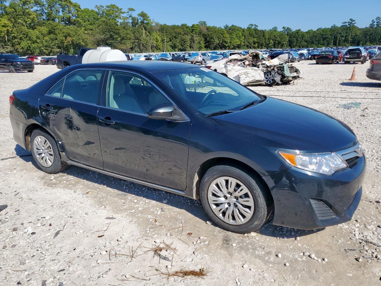 TOYOTA CAMRY L