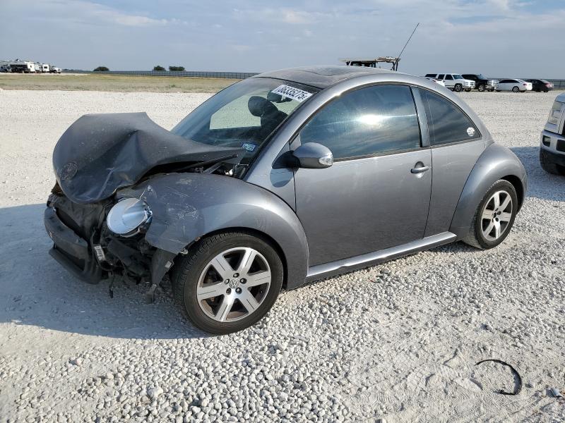 VOLKSWAGEN NEW BEETLE