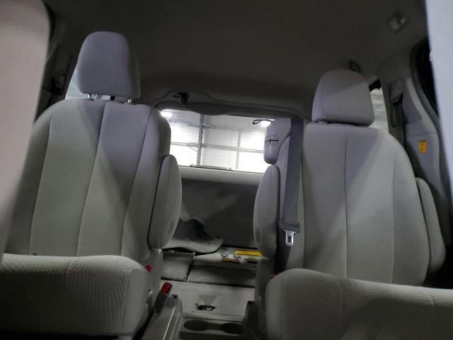 2011 TOYOTA SIENNA LE - 5TDKK3DC4BS061411