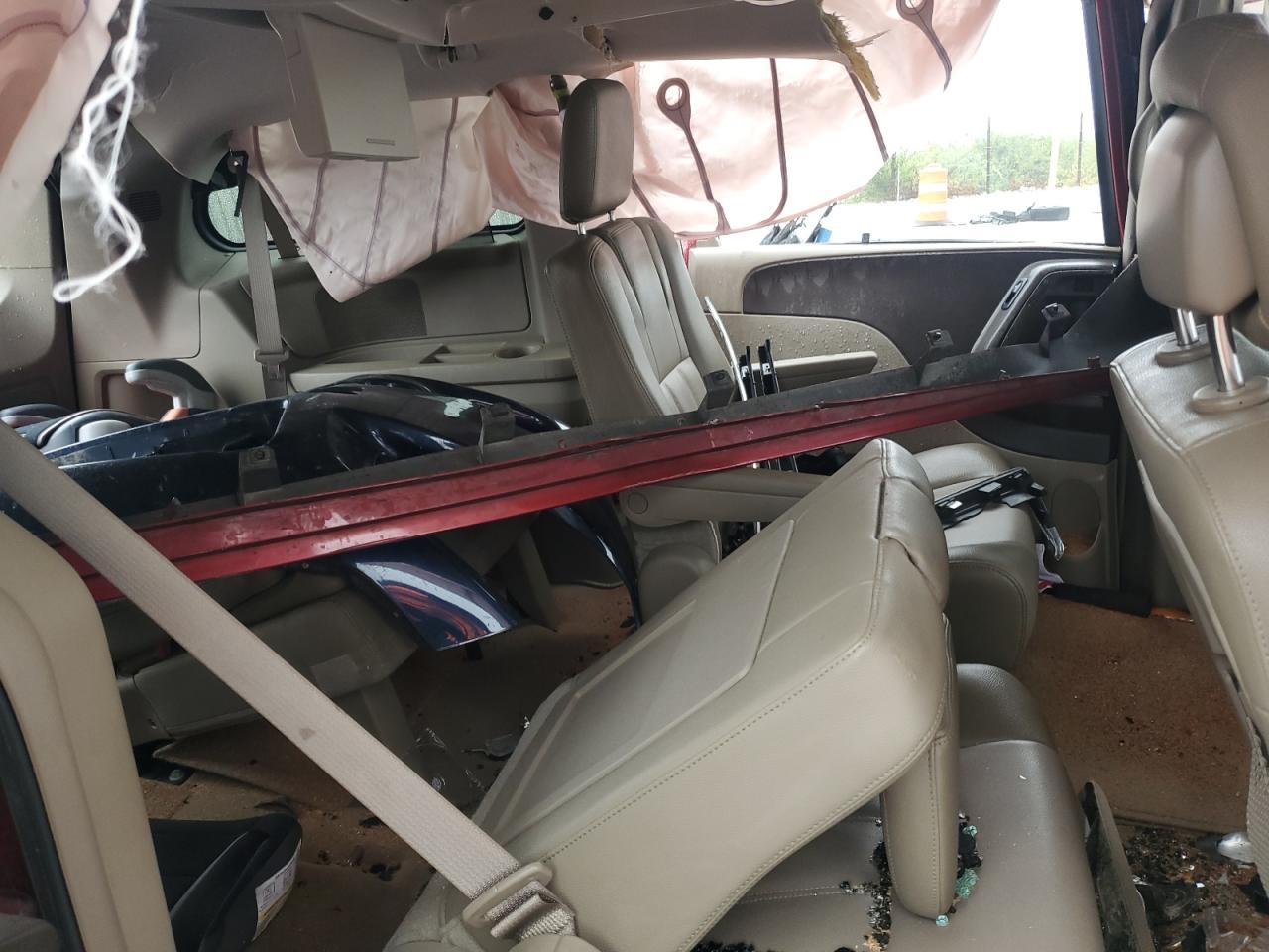 CHRYSLER TOWN & COUNTRY TOURING