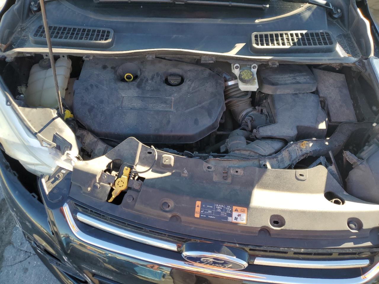 FORD ESCAPE TITANIUM