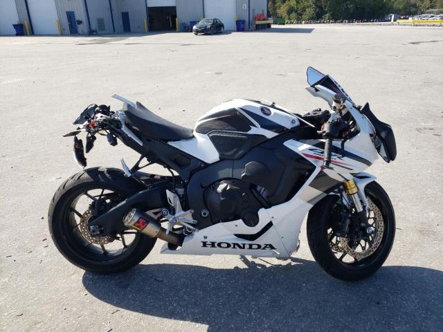 Global Auto Auctions: 2025 HONDA CBR1000 RA