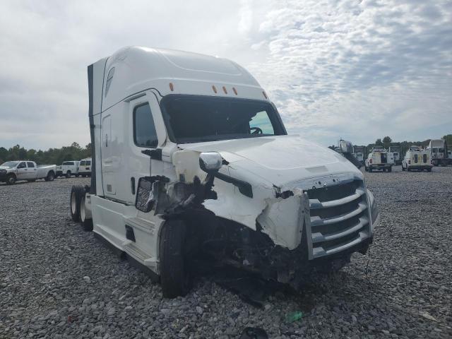 Global Auto Auctions: 2021 FREIGHTLINER CASCADIA