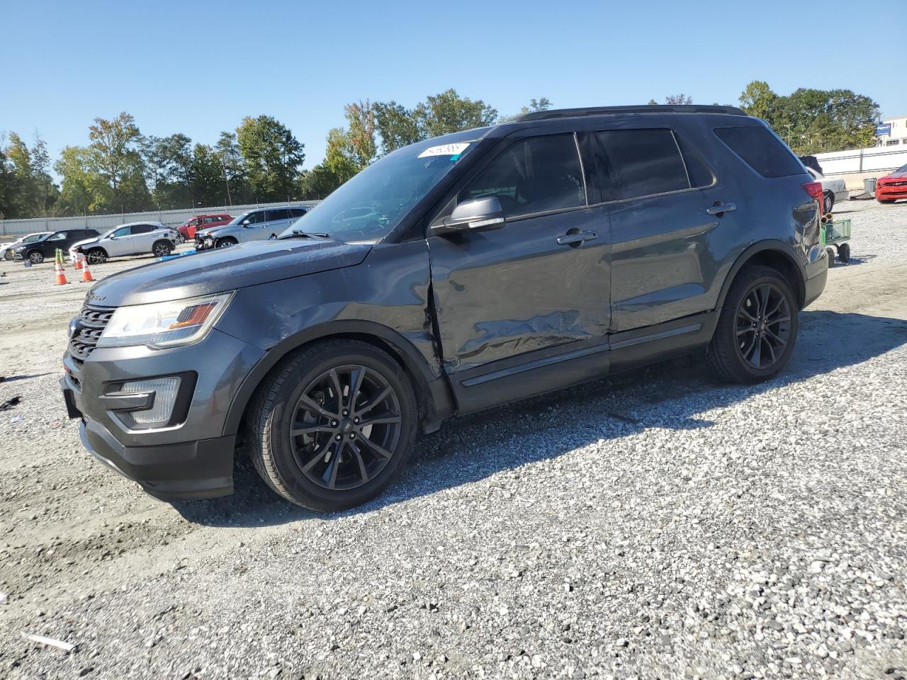FORD EXPLORER XLT