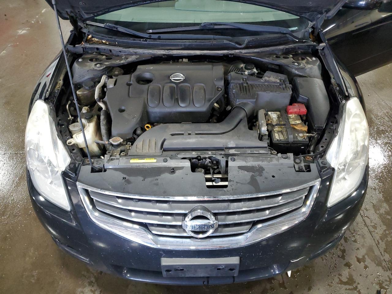 NISSAN ALTIMA BASE
