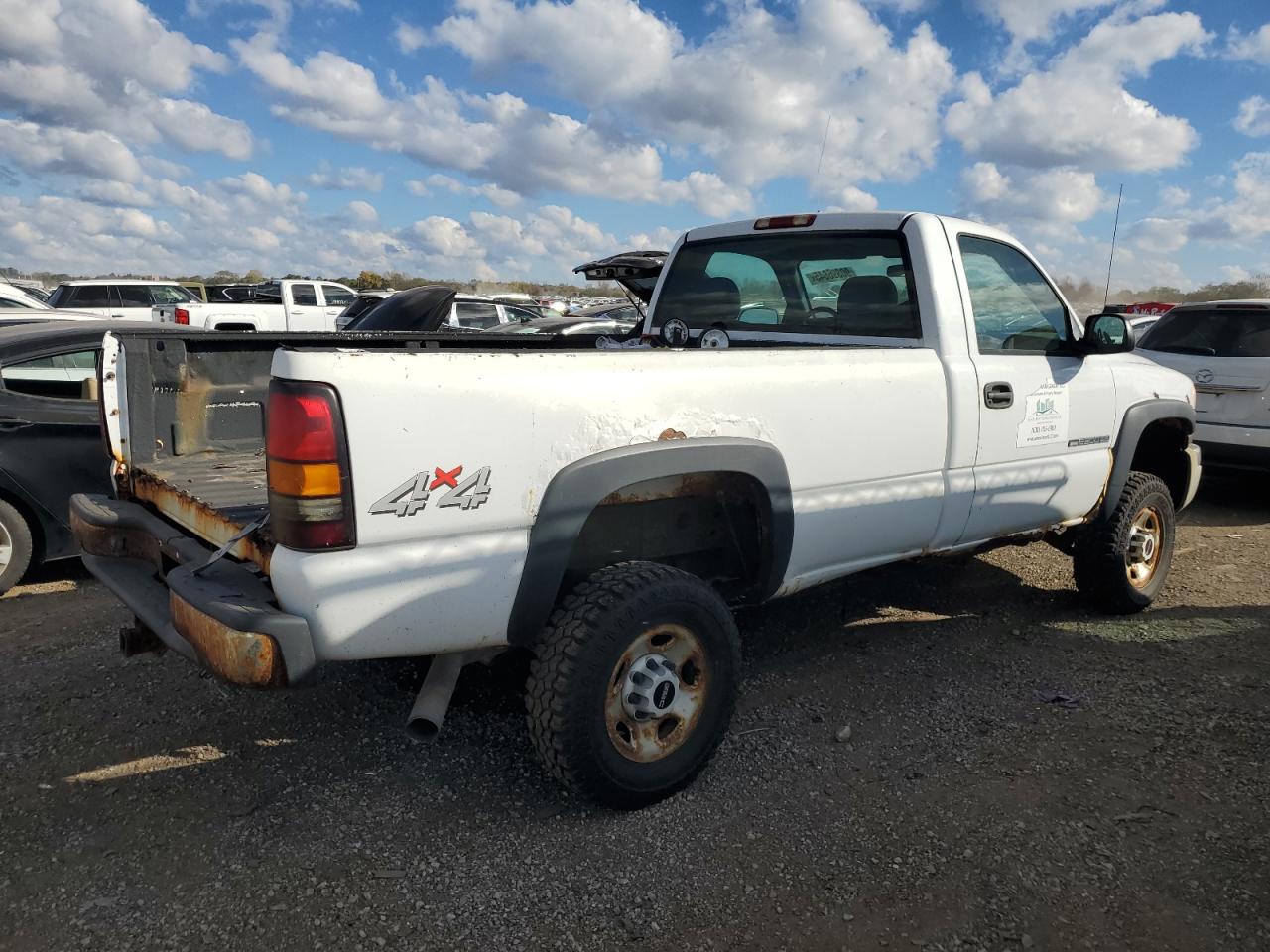 Lot #3275442713 2004 GMC SIERRA K25