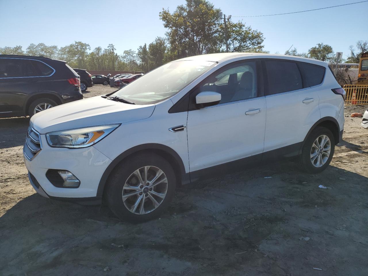 Lot #3297173875 2017 FORD ESCAPE SE