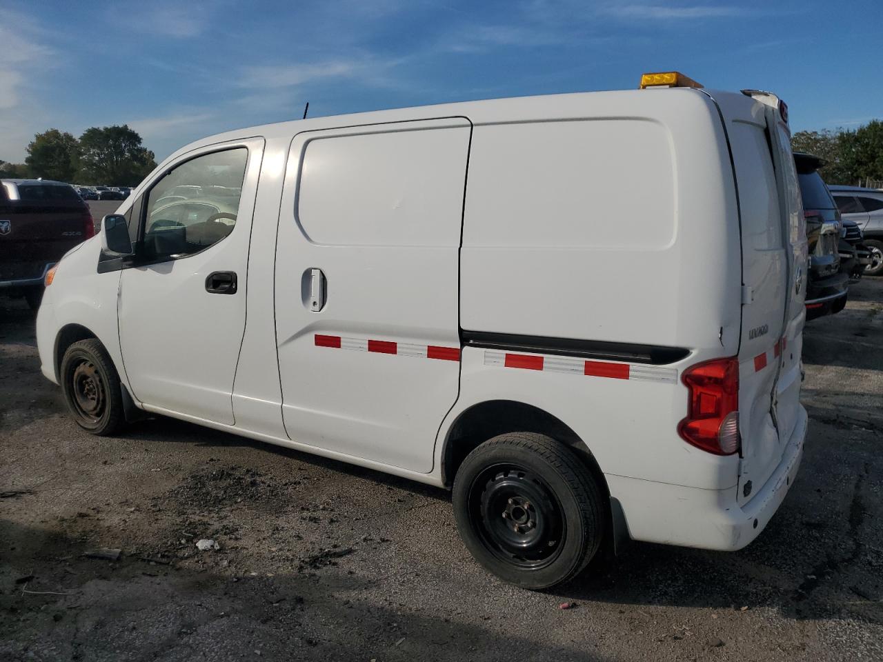 NISSAN NV200 2.5S
