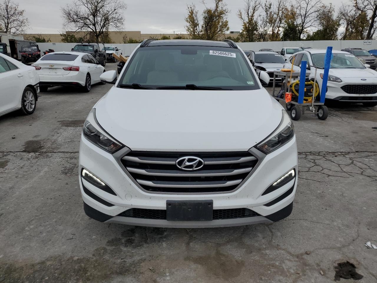 HYUNDAI TUCSON VALUE