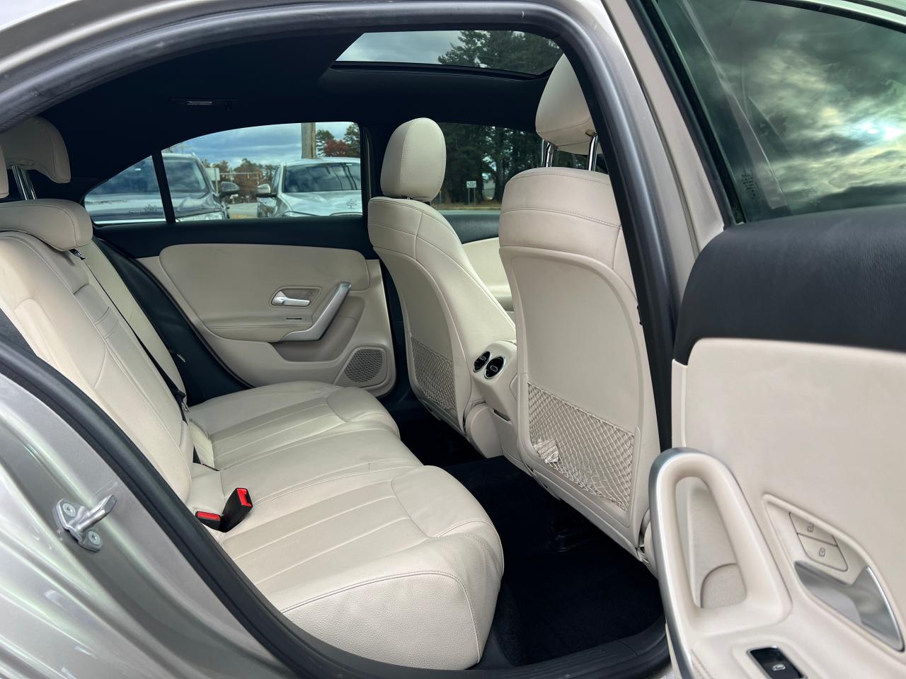 MERCEDES-BENZ A-CLASS 220 4MATIC