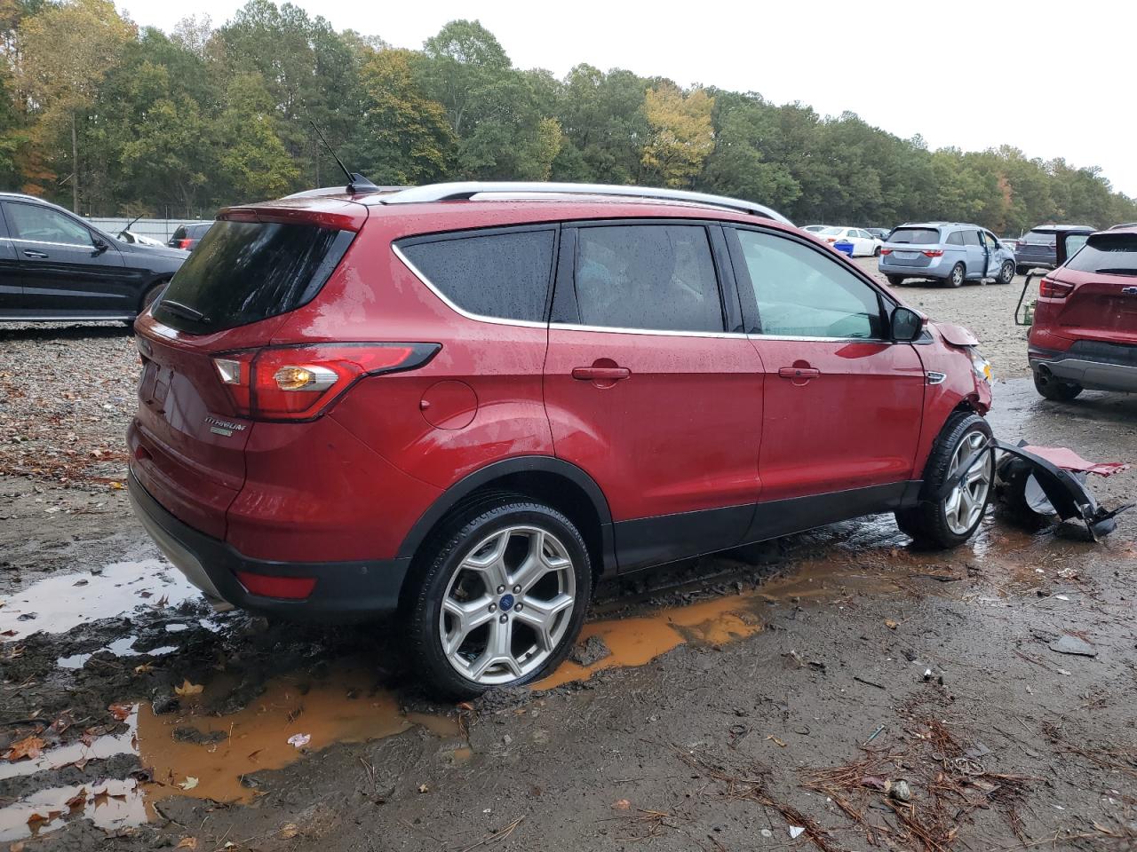 FORD ESCAPE TITANIUM