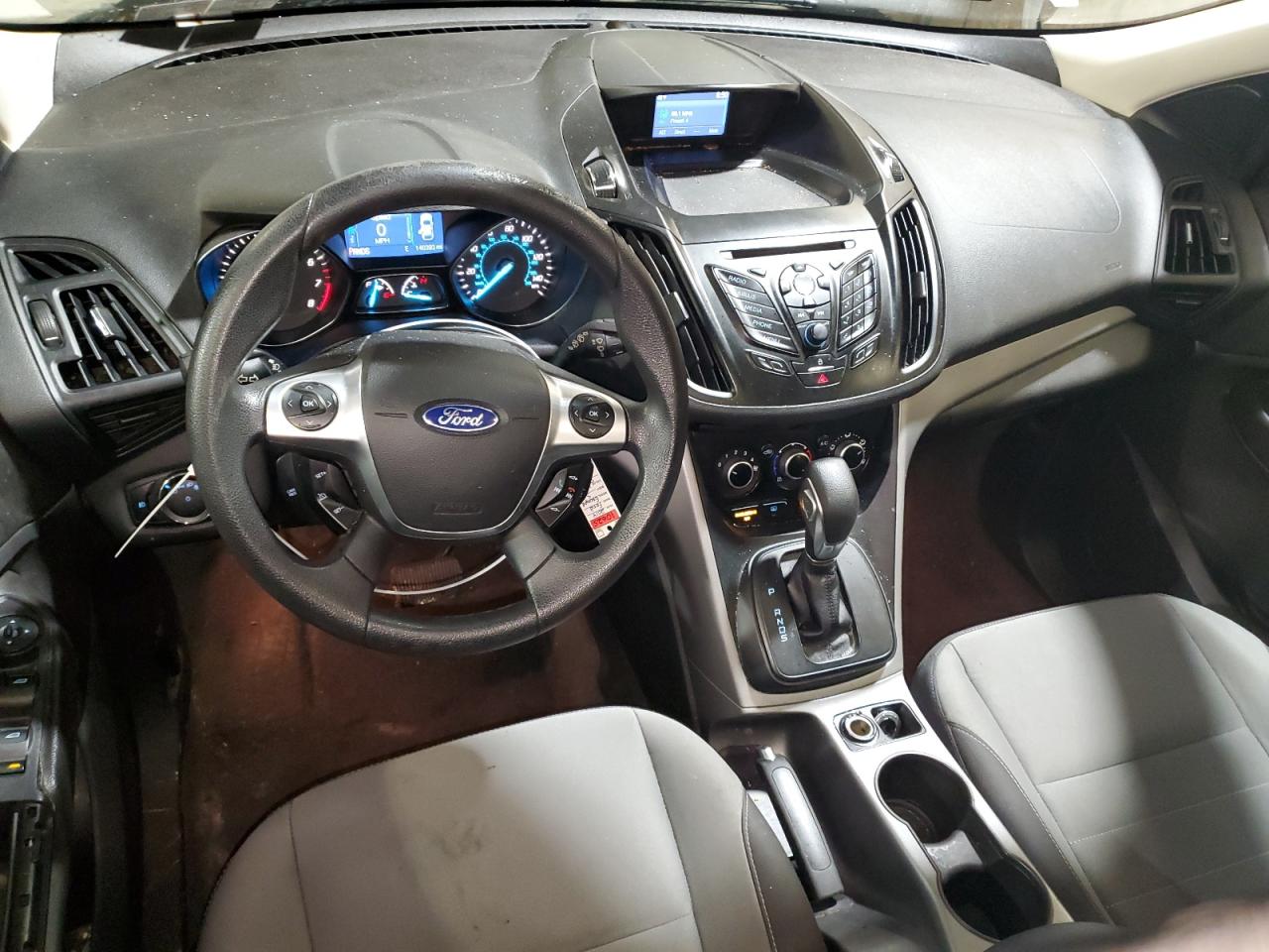 FORD ESCAPE SE