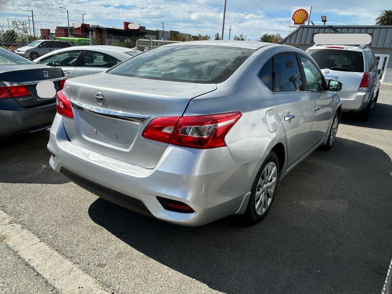 NISSAN SENTRA S