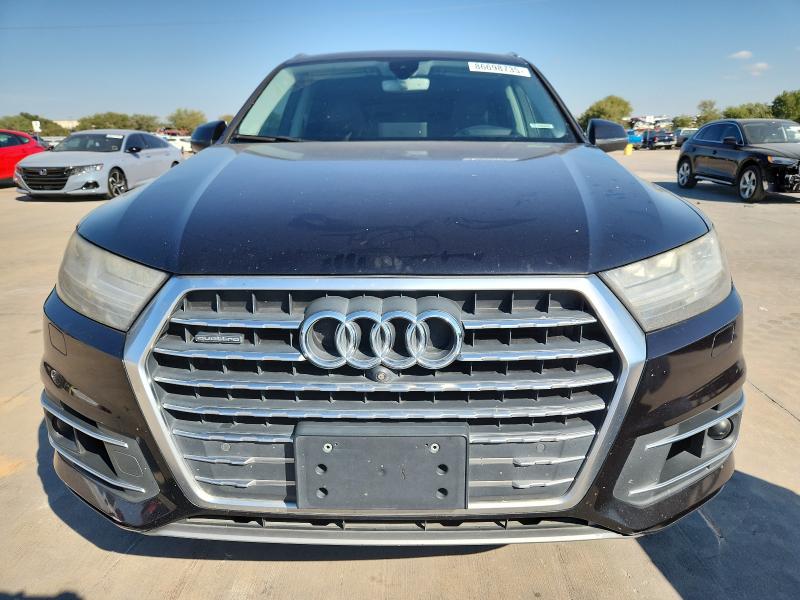 2017 AUDI Q7 WA1VAAF79HD000378