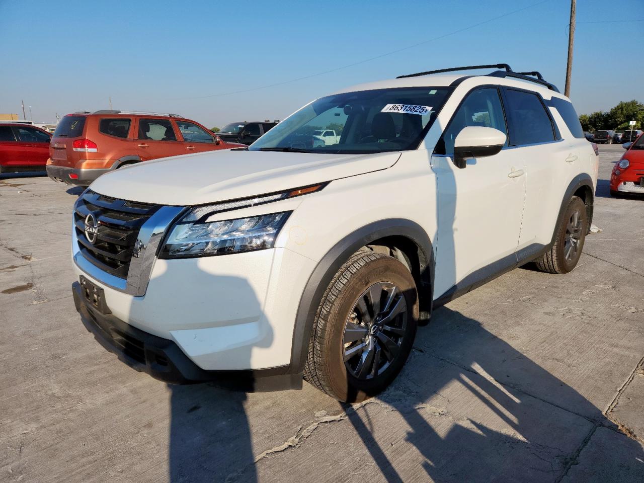 NISSAN PATHFINDER SV