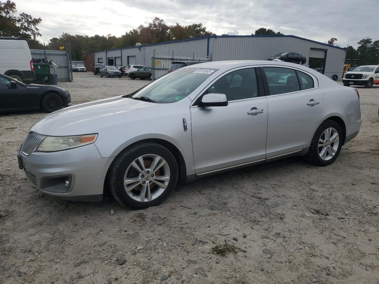 Lot #3317799102 2010 LINCOLN MKS