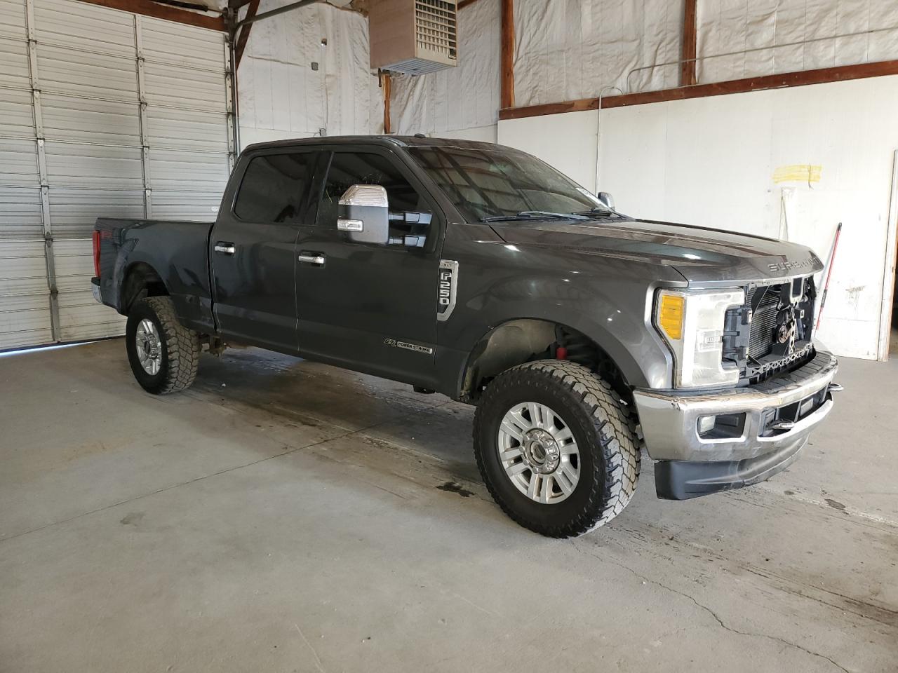 FORD F-250 SUPER DUTY