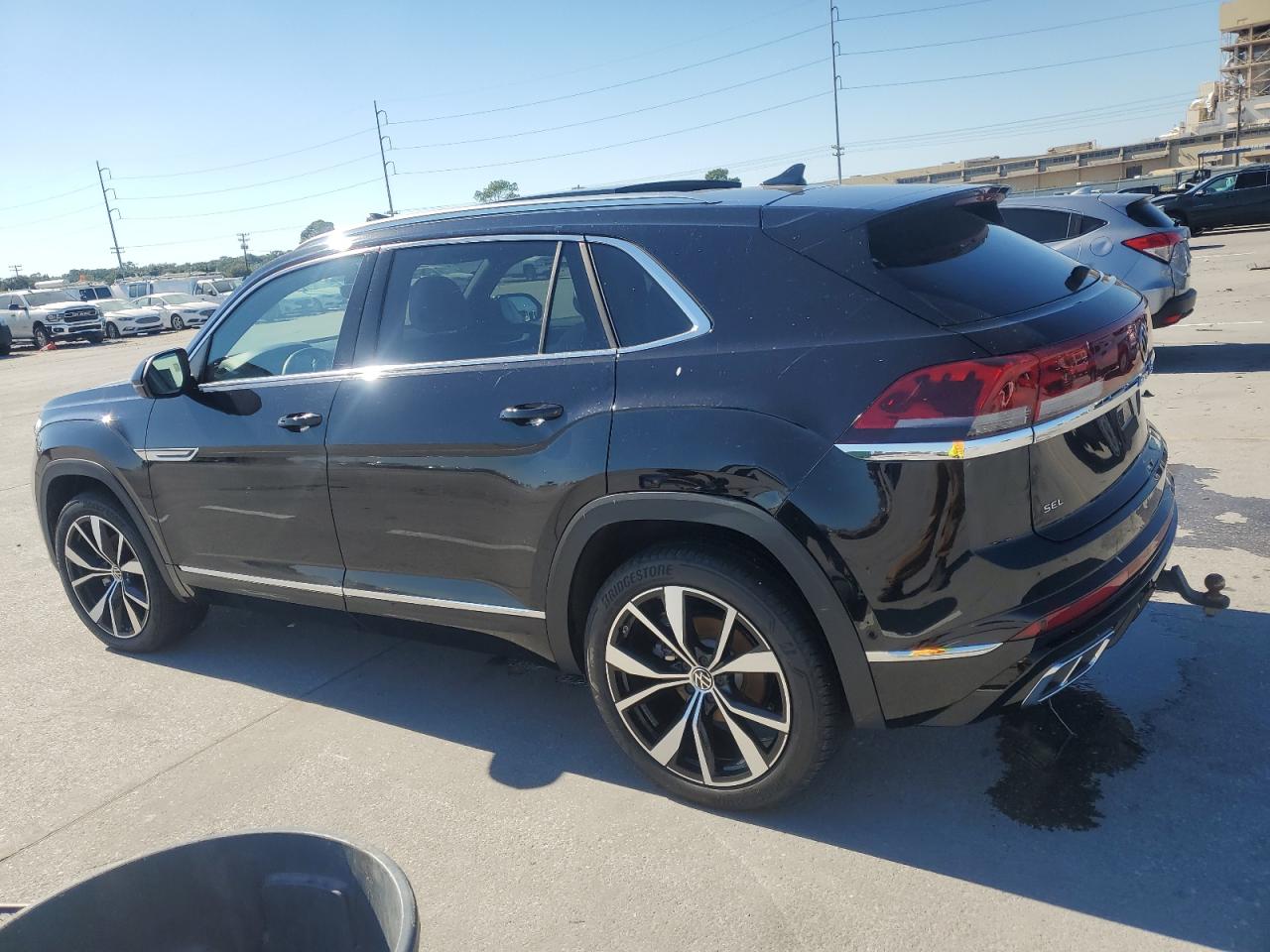 VOLKSWAGEN ATLAS CROSS SPORT SEL PREMIUM R-LINE