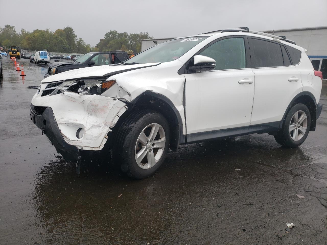 TOYOTA RAV4 XLE