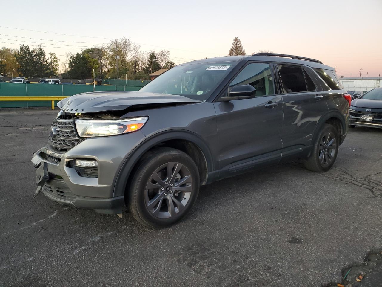 FORD EXPLORER XLT