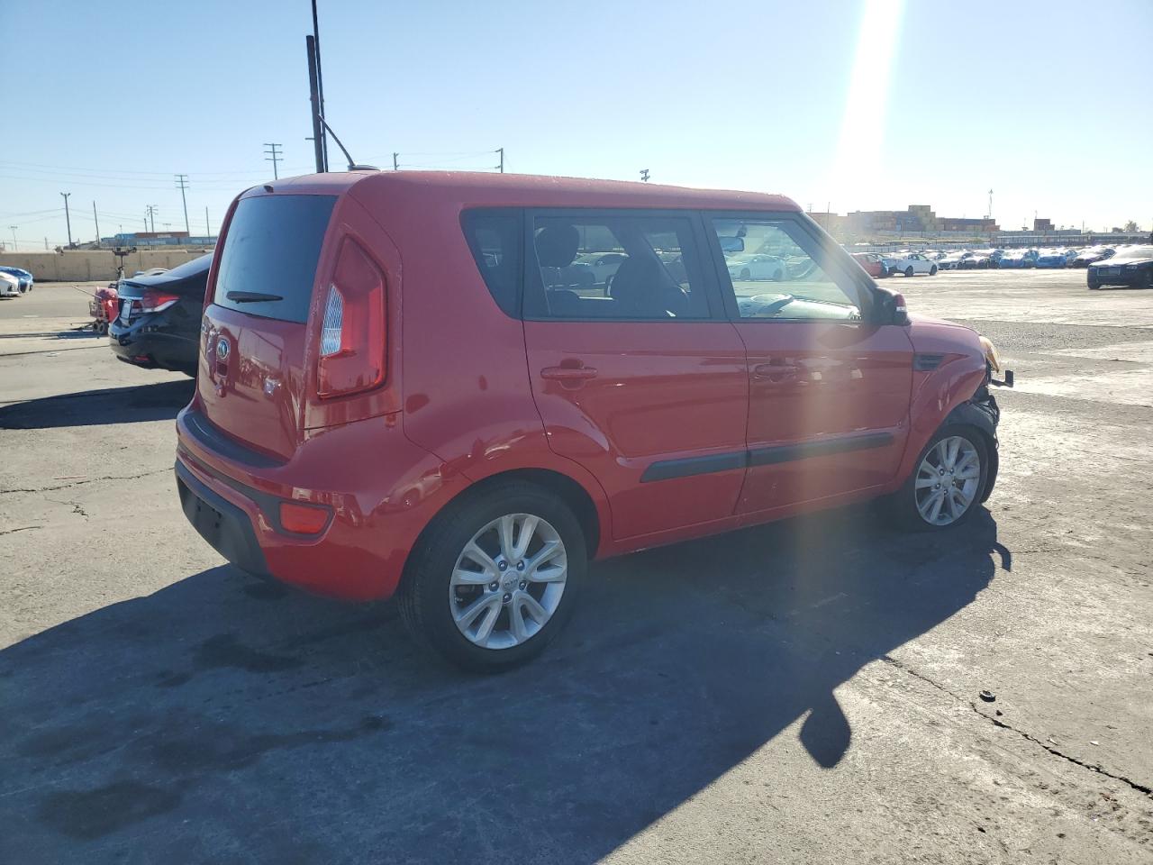 KIA SOUL +