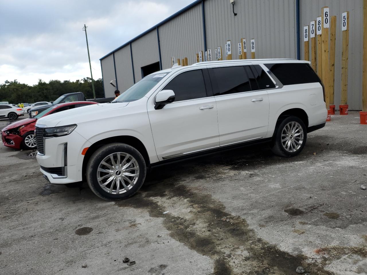 CADILLAC ESCALADE ESV PREMIUM LUXURY