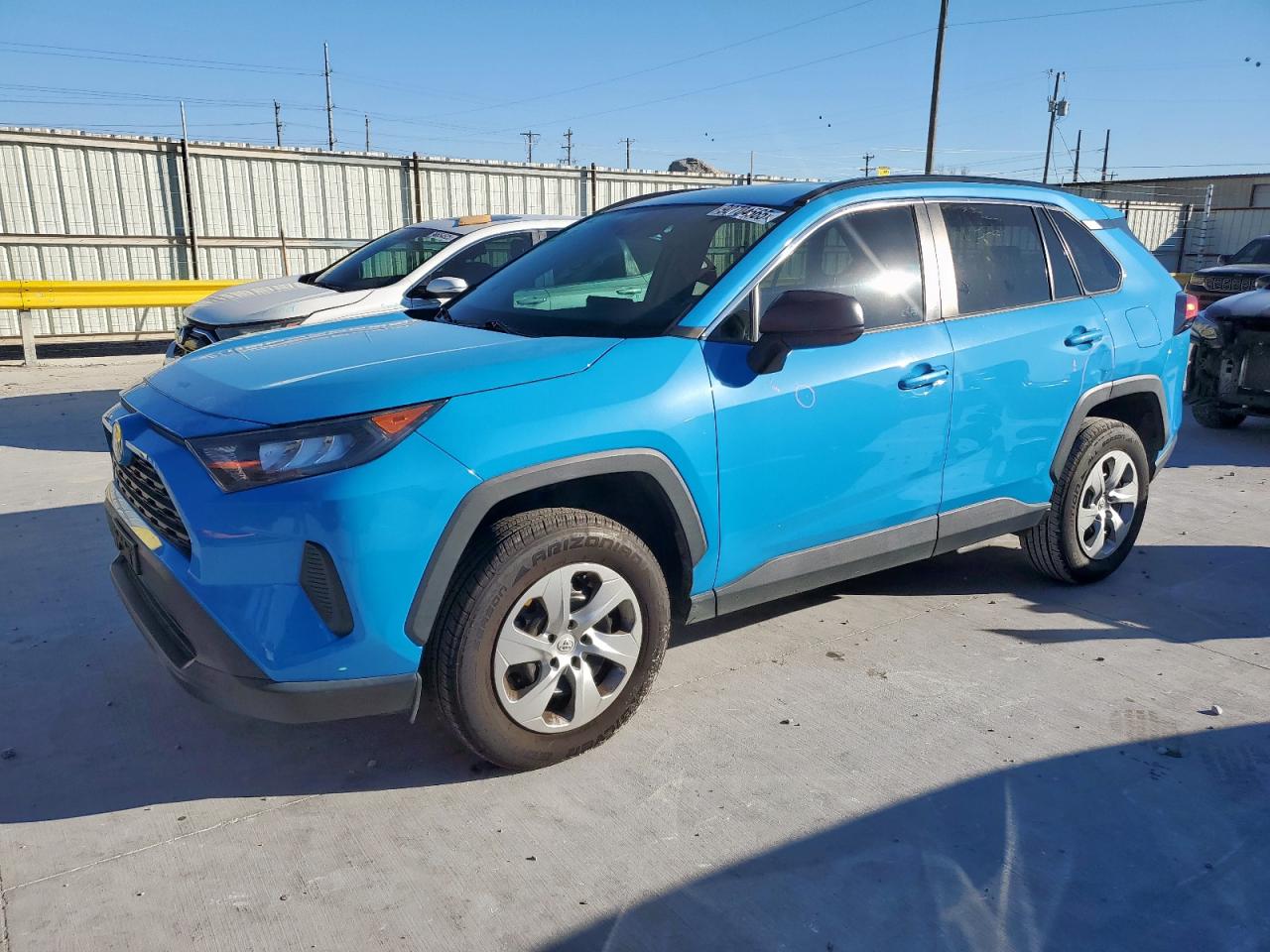 TOYOTA RAV4 LE