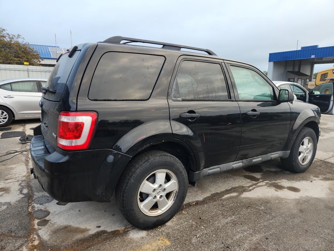 FORD ESCAPE XLT