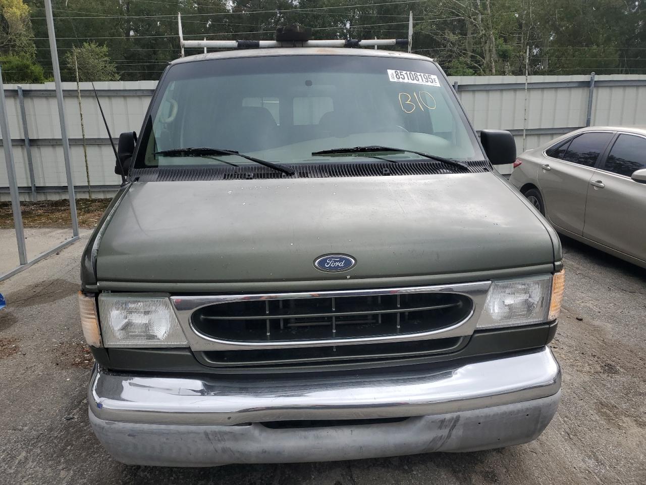 Lot #3302695014 2002 FORD ECONOLINE