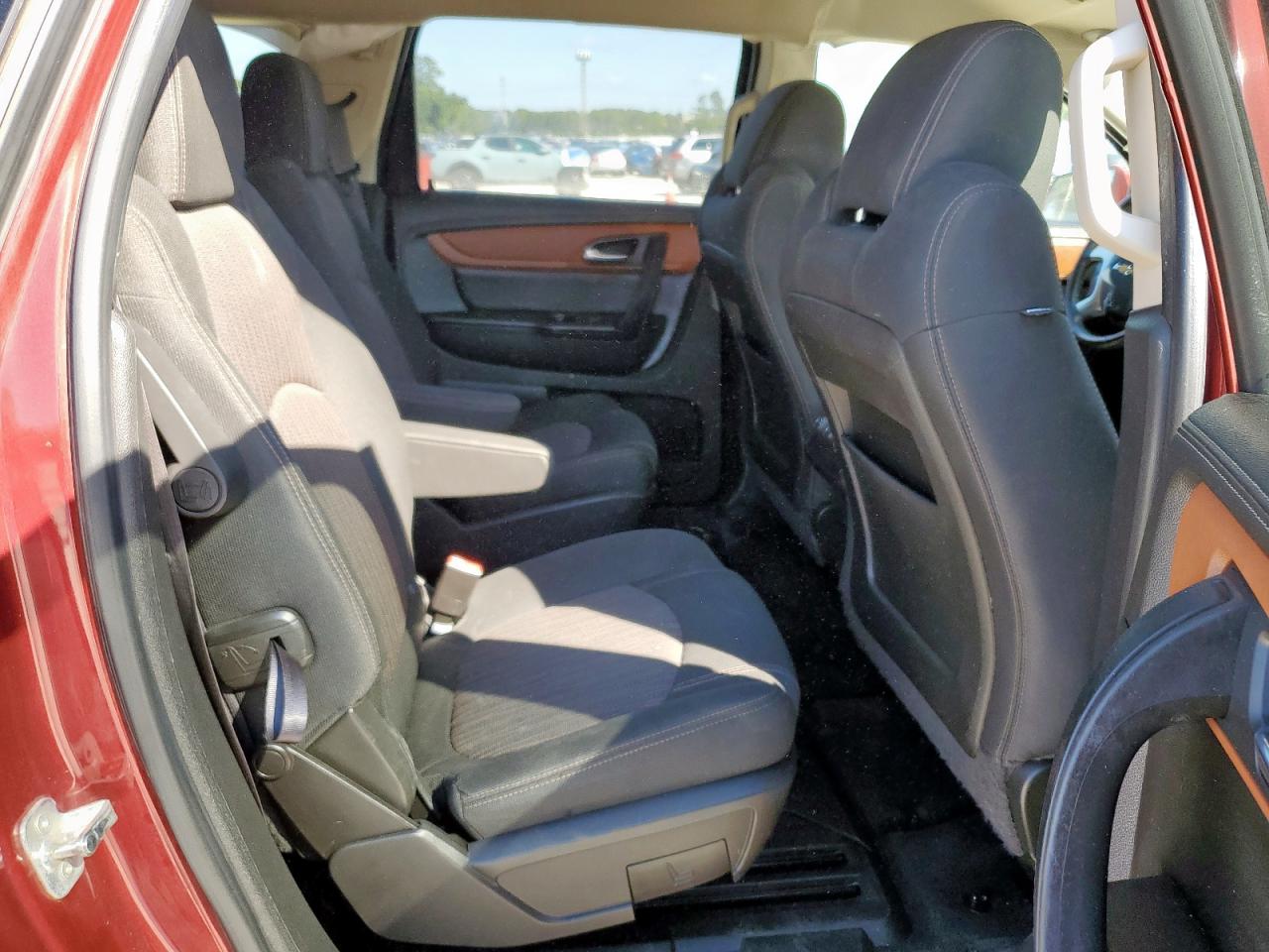 CHEVROLET TRAVERSE LT