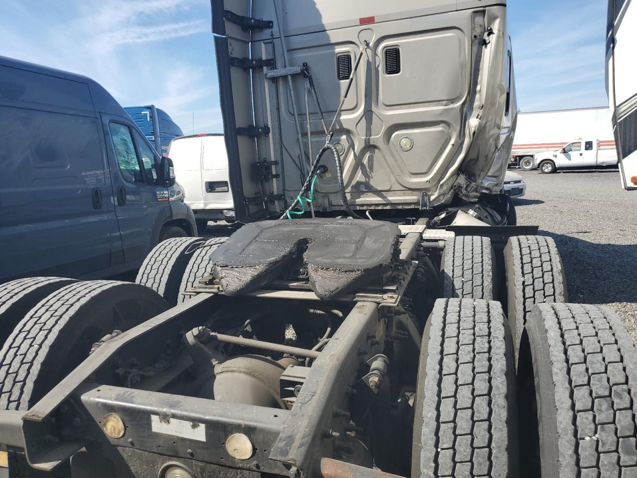 Lot #3291277970 2016 FREIGHTLINER CASCADIA 1