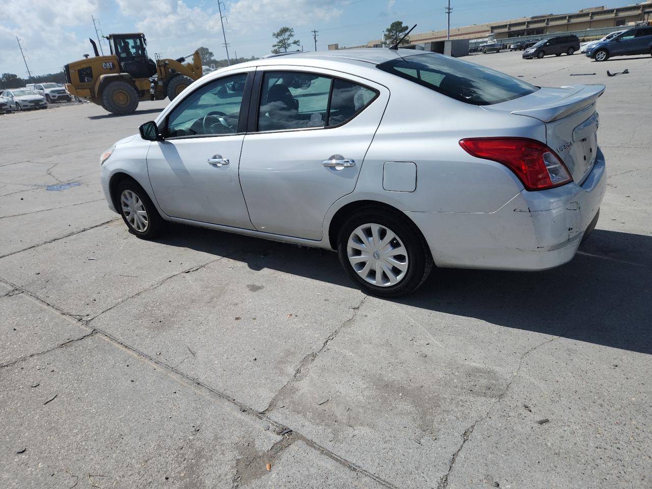 Lot #3316759409 2019 NISSAN VERSA S
