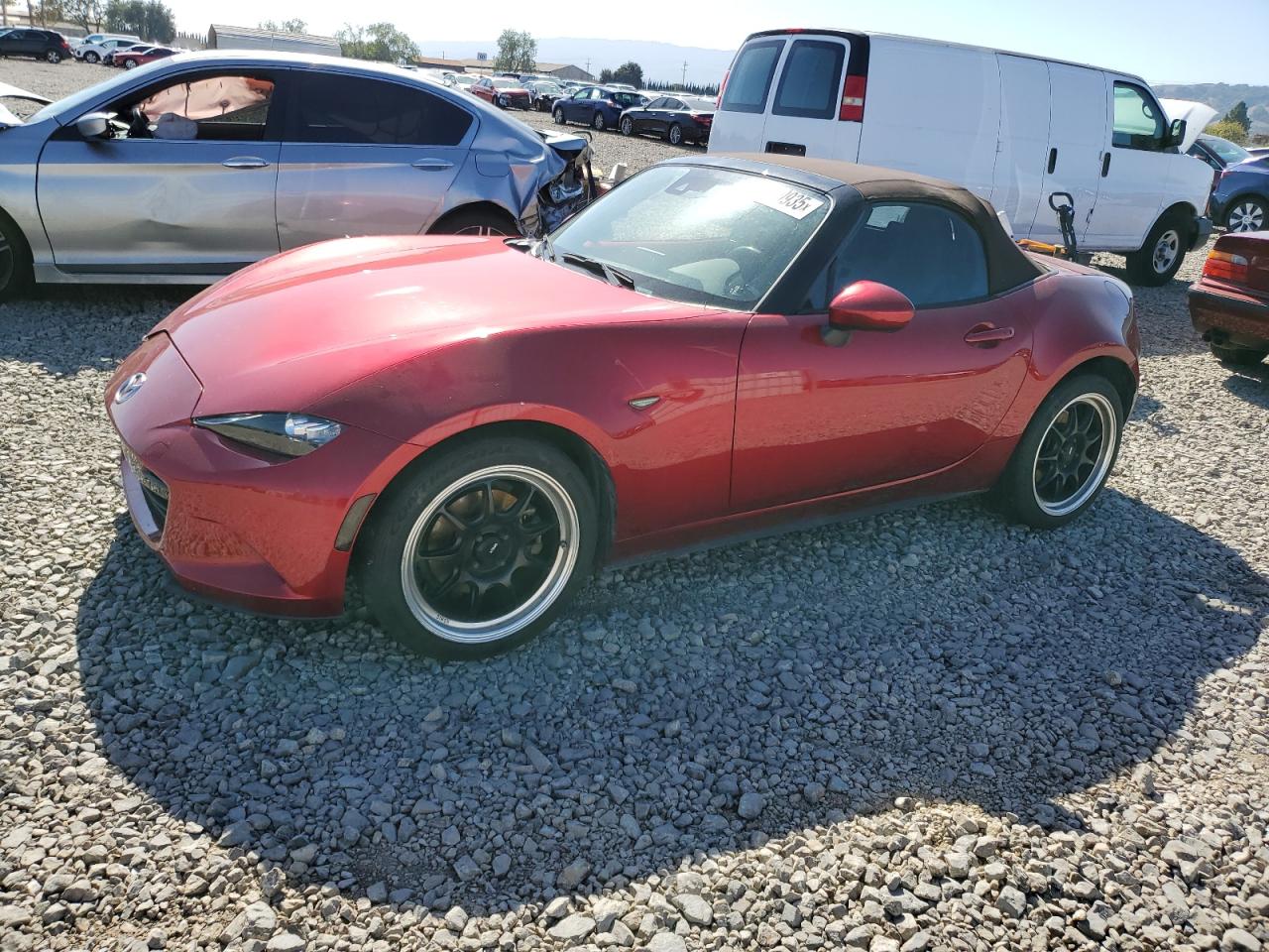 MAZDA MX-5 GRAND TOURING