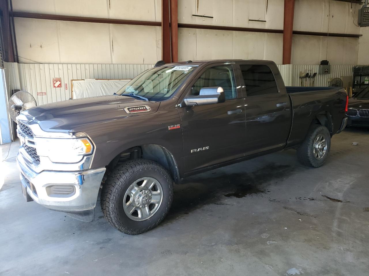 RAM 2500 TRADESMAN